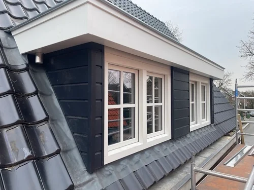 Nieuwe dubbele dakkapel.